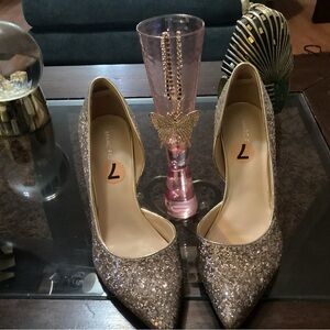 Marc Fisher Gold Glitter Heels.